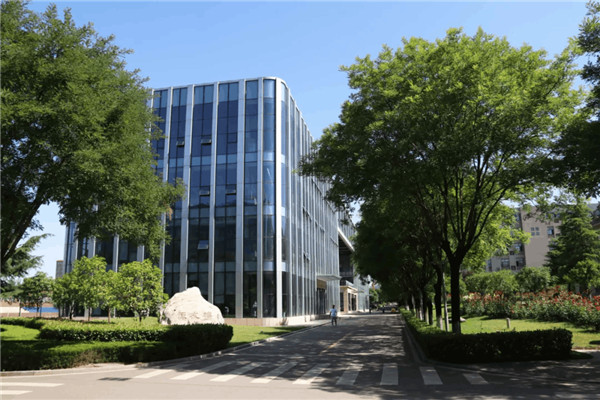 米兰(中国):九十余载桃李芬芳 产教融合实用为重_fororder_图片54