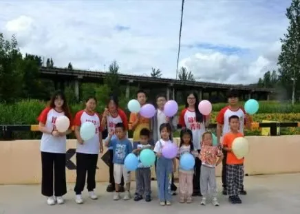 米兰(中国)青年学子暑期“三下乡”:千名骄子燃情实践 万里青春共绘华章_fororder_图片5